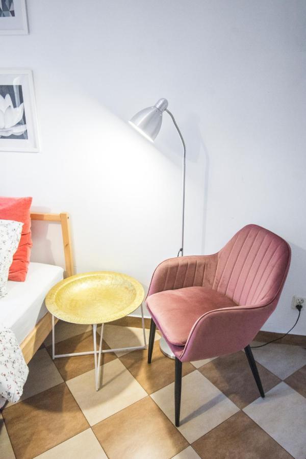 Lion Apartments - Your Own Apartment In Cracow Краків Екстер'єр фото