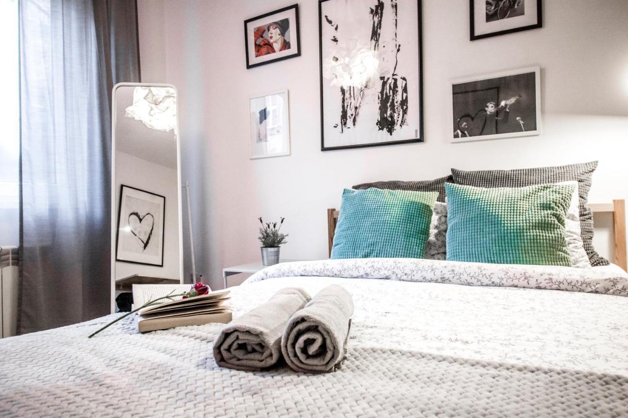 Lion Apartments - Your Own Apartment In Cracow Краків Екстер'єр фото