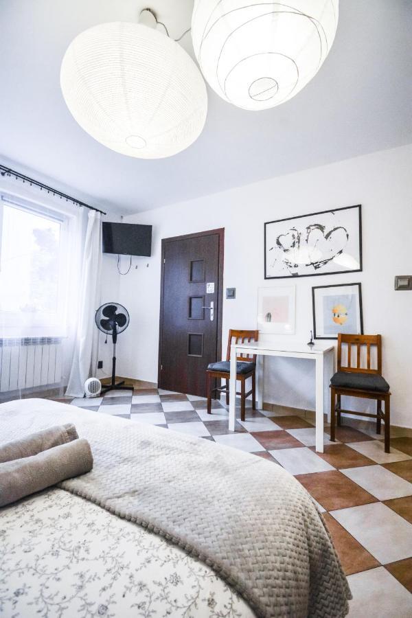 Lion Apartments - Your Own Apartment In Cracow Краків Екстер'єр фото