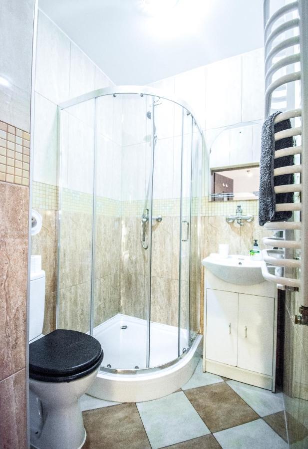 Lion Apartments - Your Own Apartment In Cracow Краків Екстер'єр фото